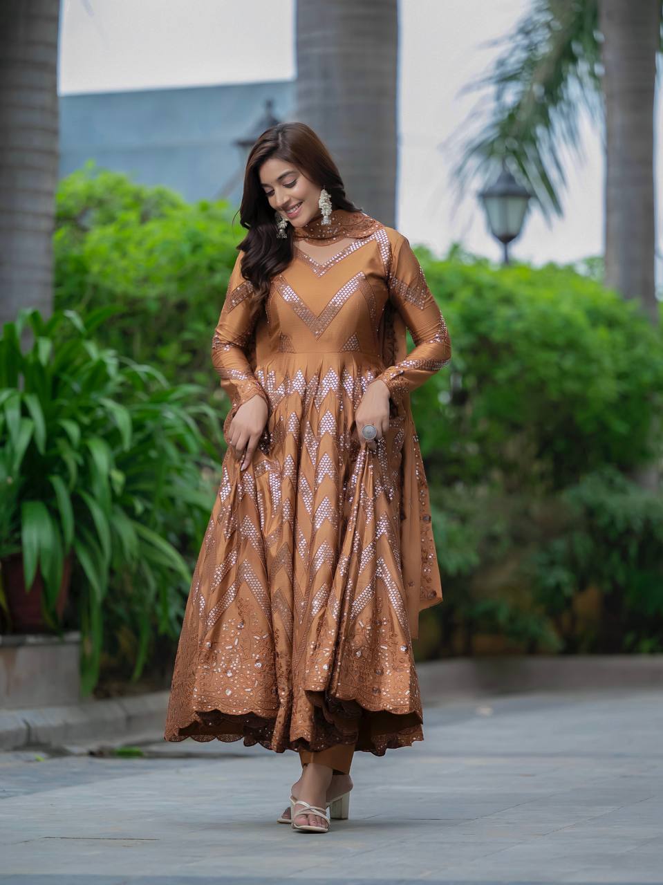 Mahi Luxurious Designer Readymade Alia Cut Anarkali Suit