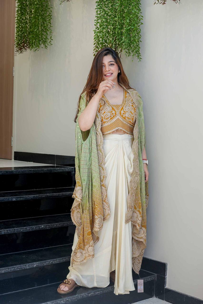 anusiya Dream Weaves Mono Silk Shrug Set