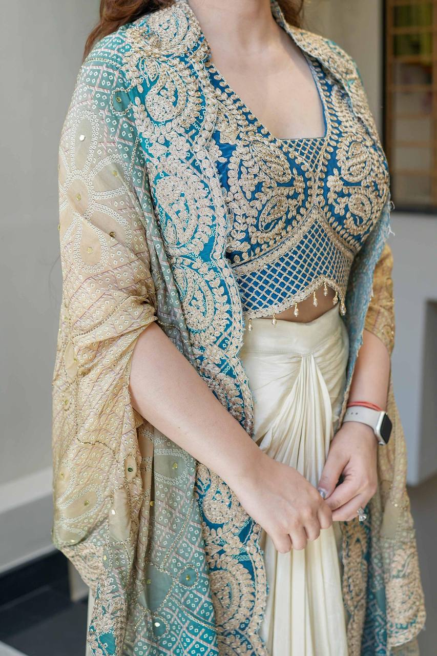 anusiya Dream Weaves Mono Silk Shrug Set