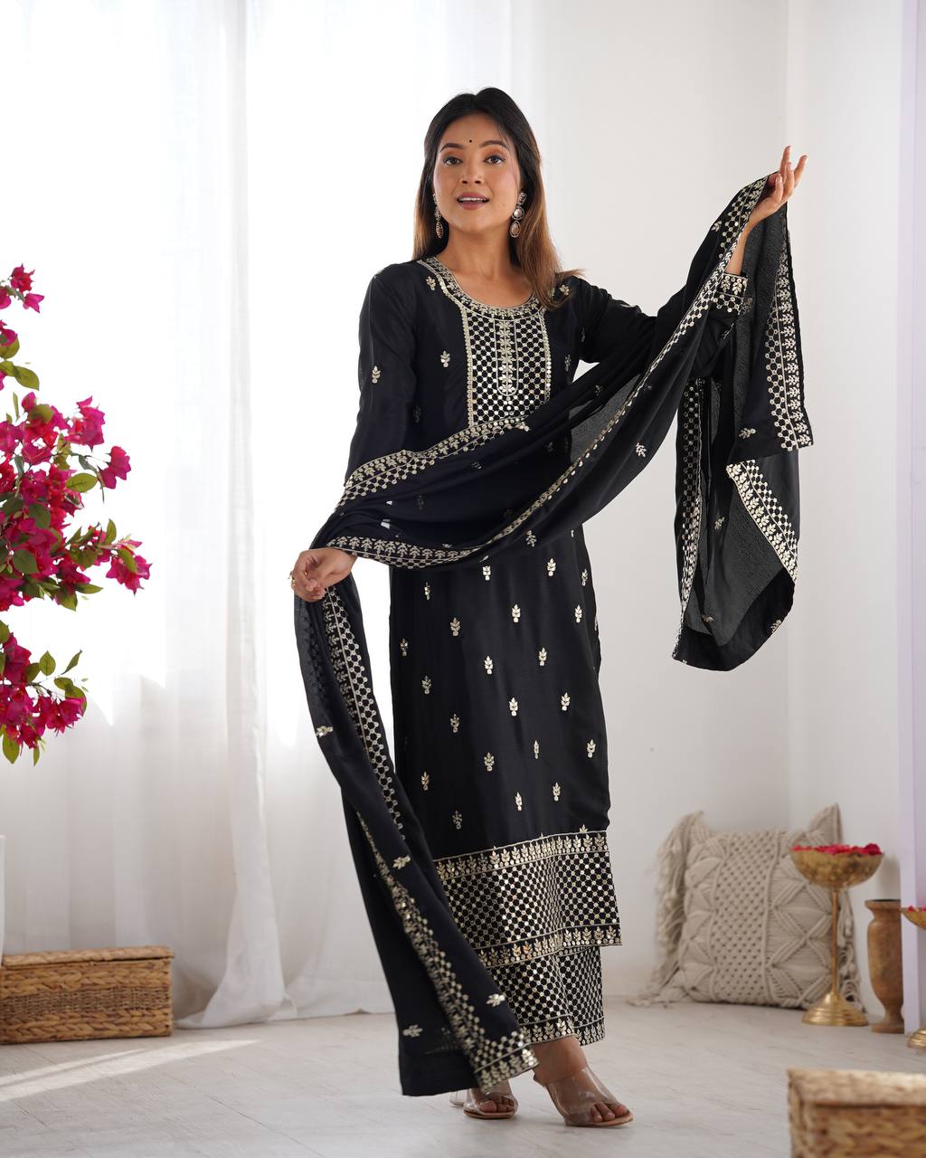 Himanshi Beautiful Pure Chinon Silk Fabric Kurta Set