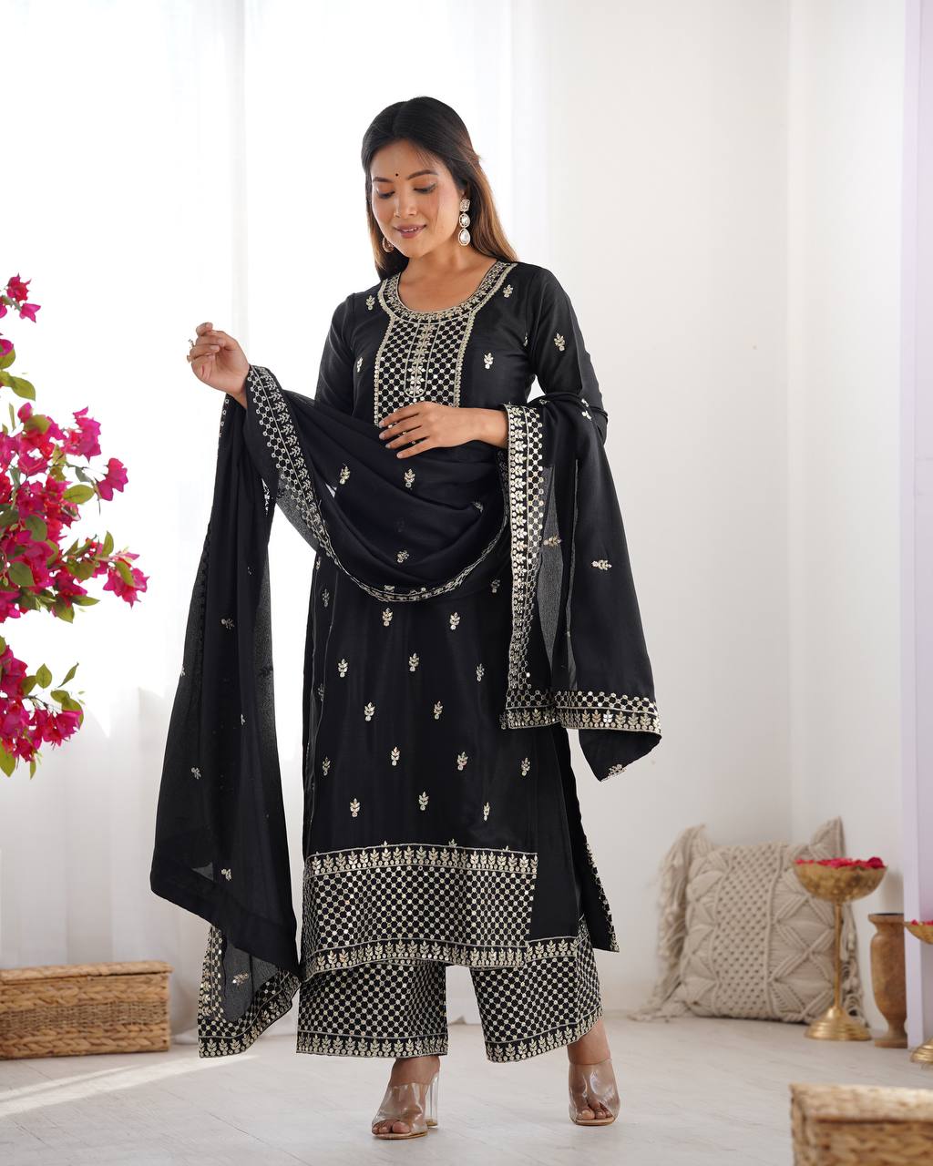 Himanshi Beautiful Pure Chinon Silk Fabric Kurta Set