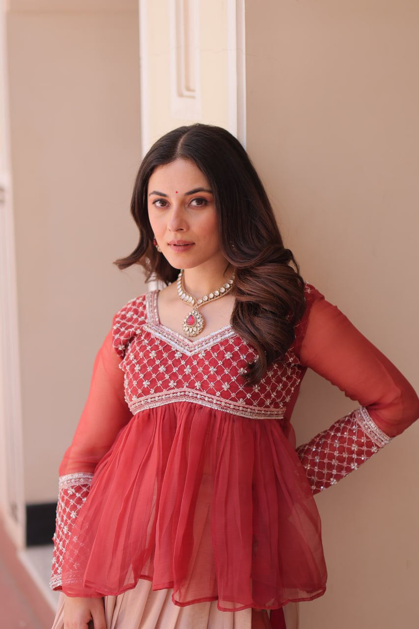 The Blooming Bond Coordinated Ombre Lehengas Set