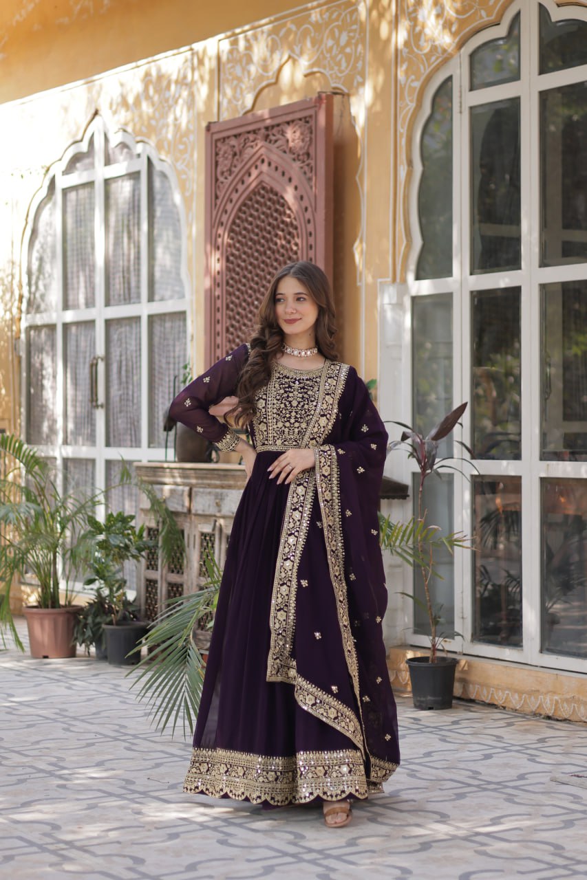 Swara Beatiful Faux Blooming Readymade Gown