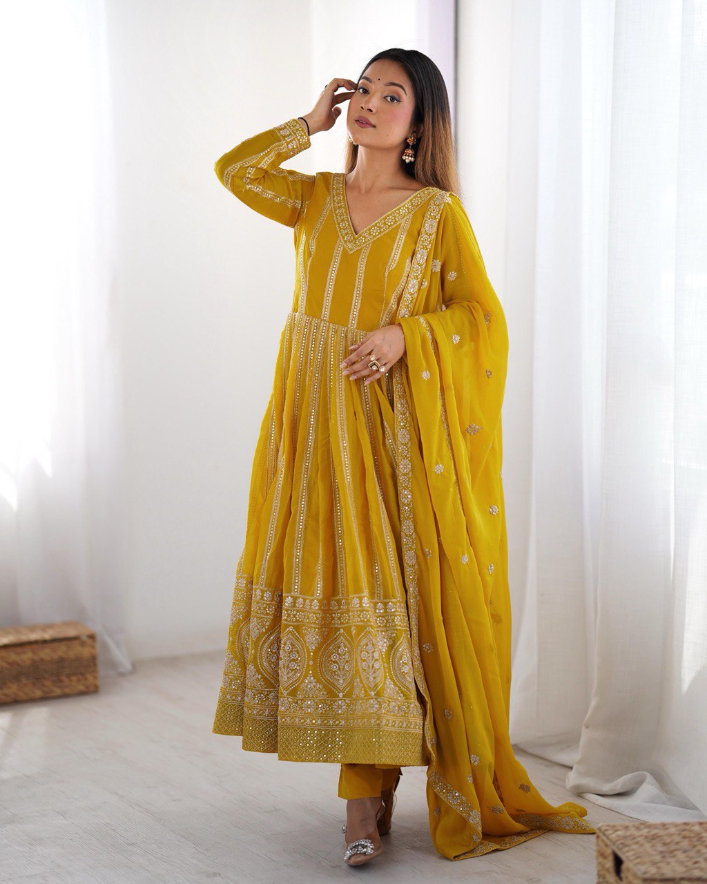 Rangrez Royale Classic Charm Anarkali Set