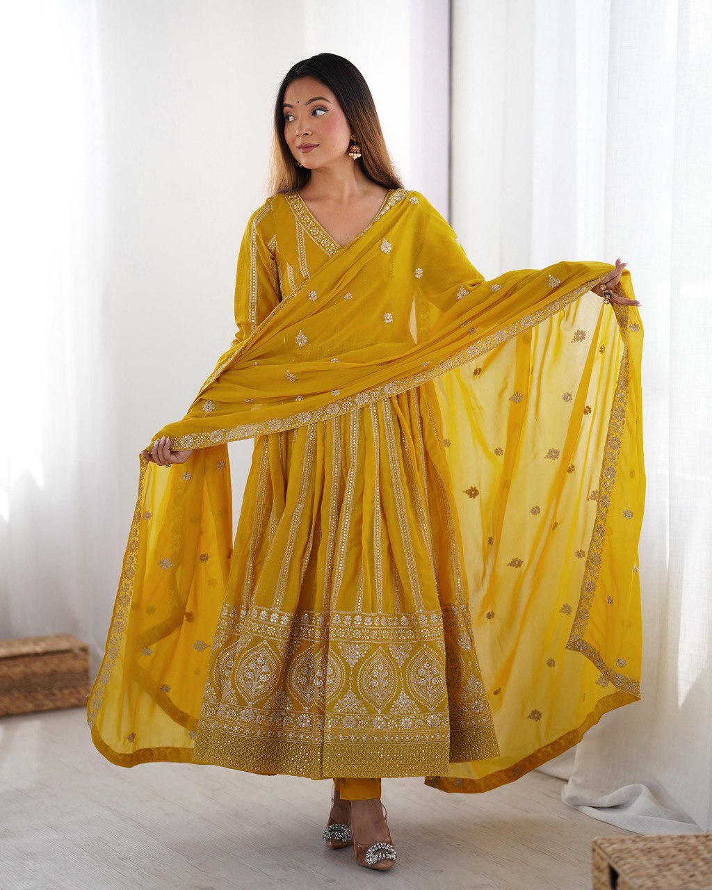 Rangrez Royale Classic Charm Anarkali Set