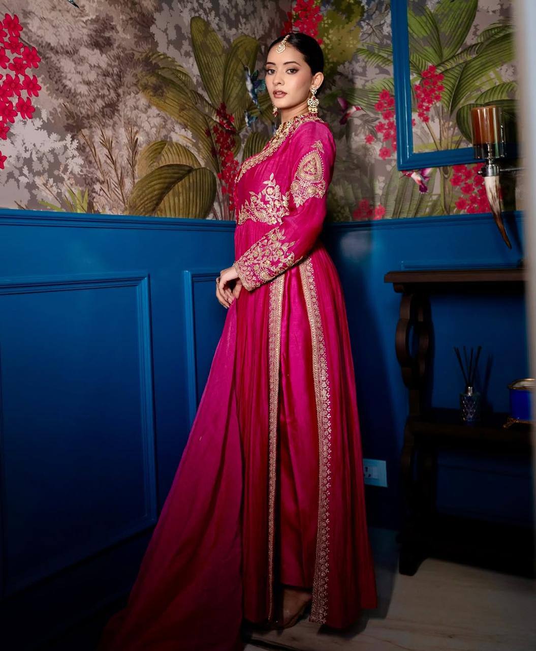 Regal Charm Magenta Embellished Long Kurta Set with Front Slit and Luxe Embroidery Set