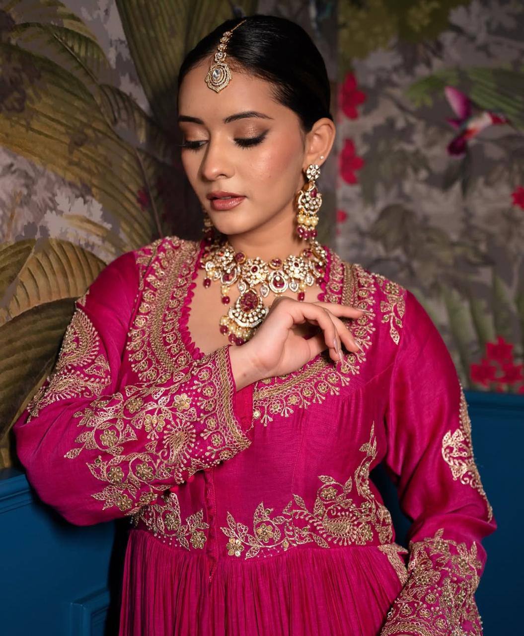Regal Charm Magenta Embellished Long Kurta Set with Front Slit and Luxe Embroidery Set