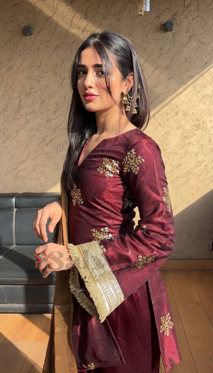 The Royal Ember Muse A Maroon Silk Draped in Gold Dust Elegance Suit