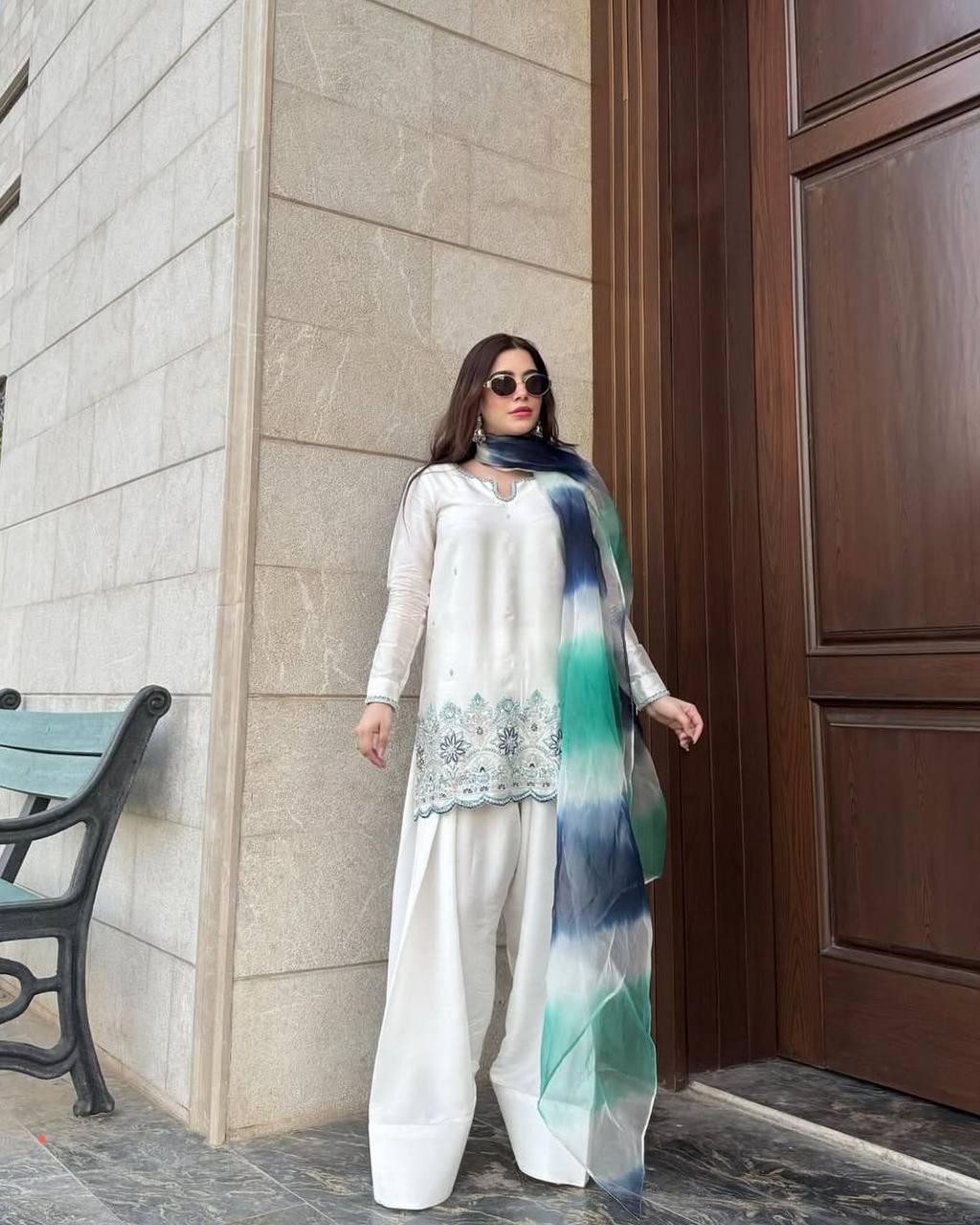 Chaandni White Silk Handcrafted Border & Shaded Kurta Set