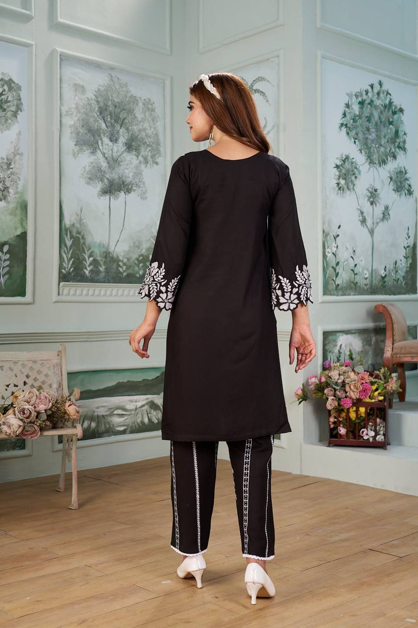 Trending Running Wear Black Beautiful Co-ord Set