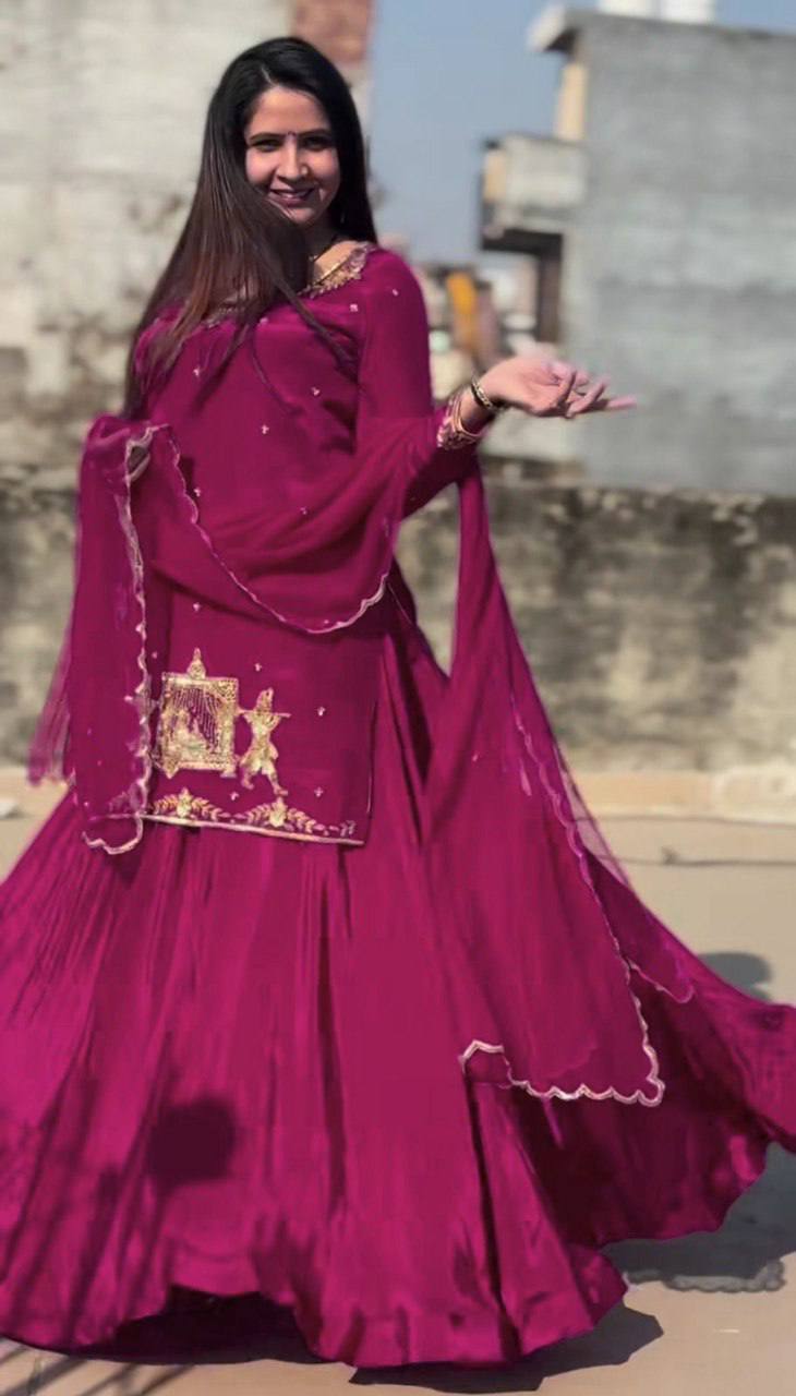 Myra Classic Twirl Look Red Embroidered Bids Hand Work Set