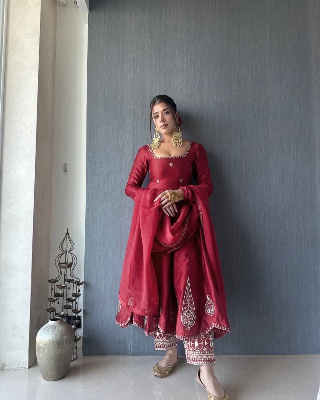 Kisakshi Red Ombre Natural Crep Beautiful Designer Anarkali