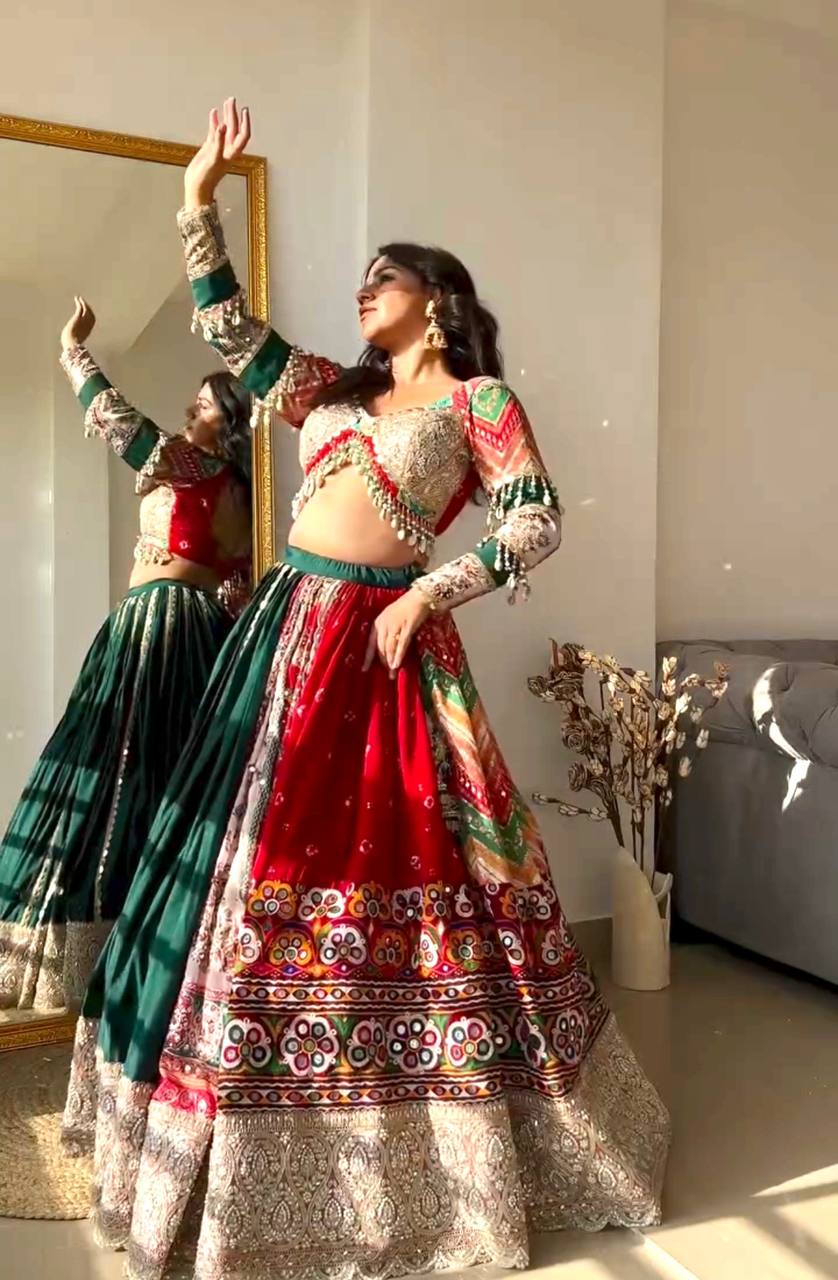 NAVRATRI SPECIAL BEAUTIFUL DESIGNER PRINTED LAHENGA CHOLI