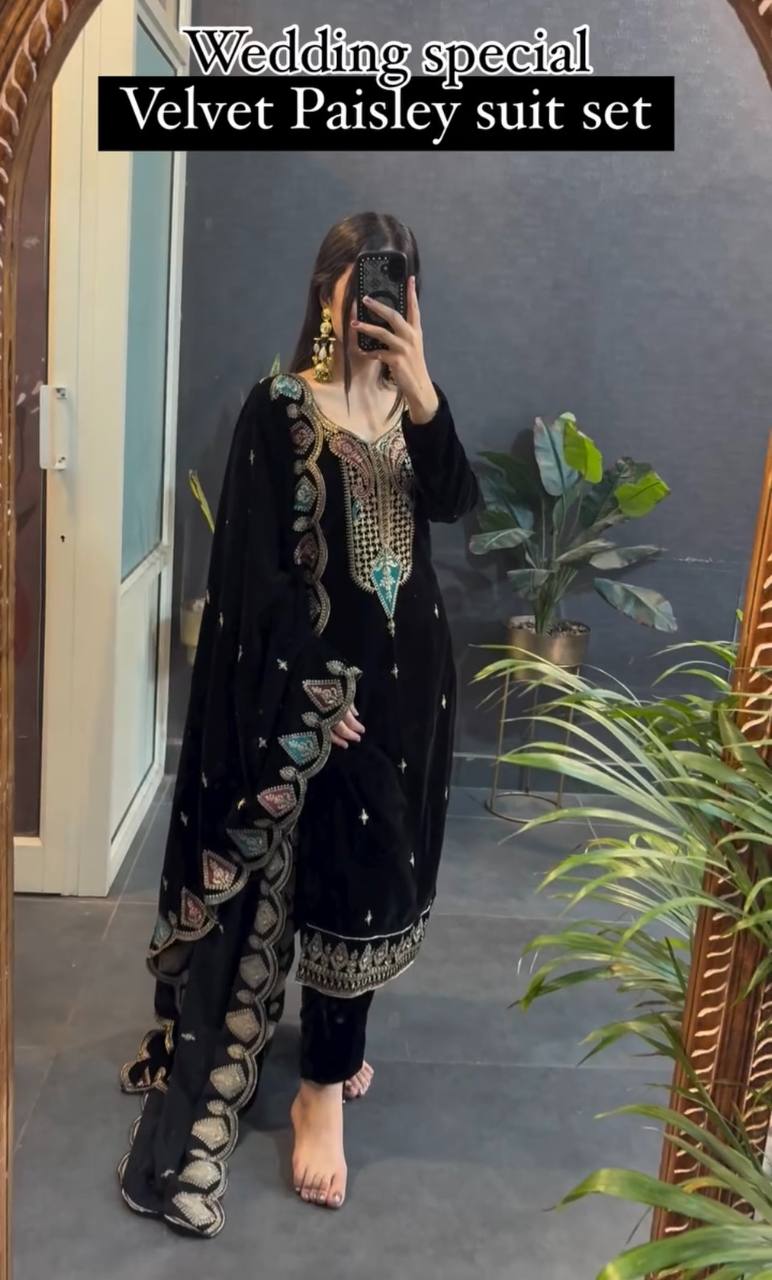 Muskan Wedding Special Velvet Paisely Suit Set