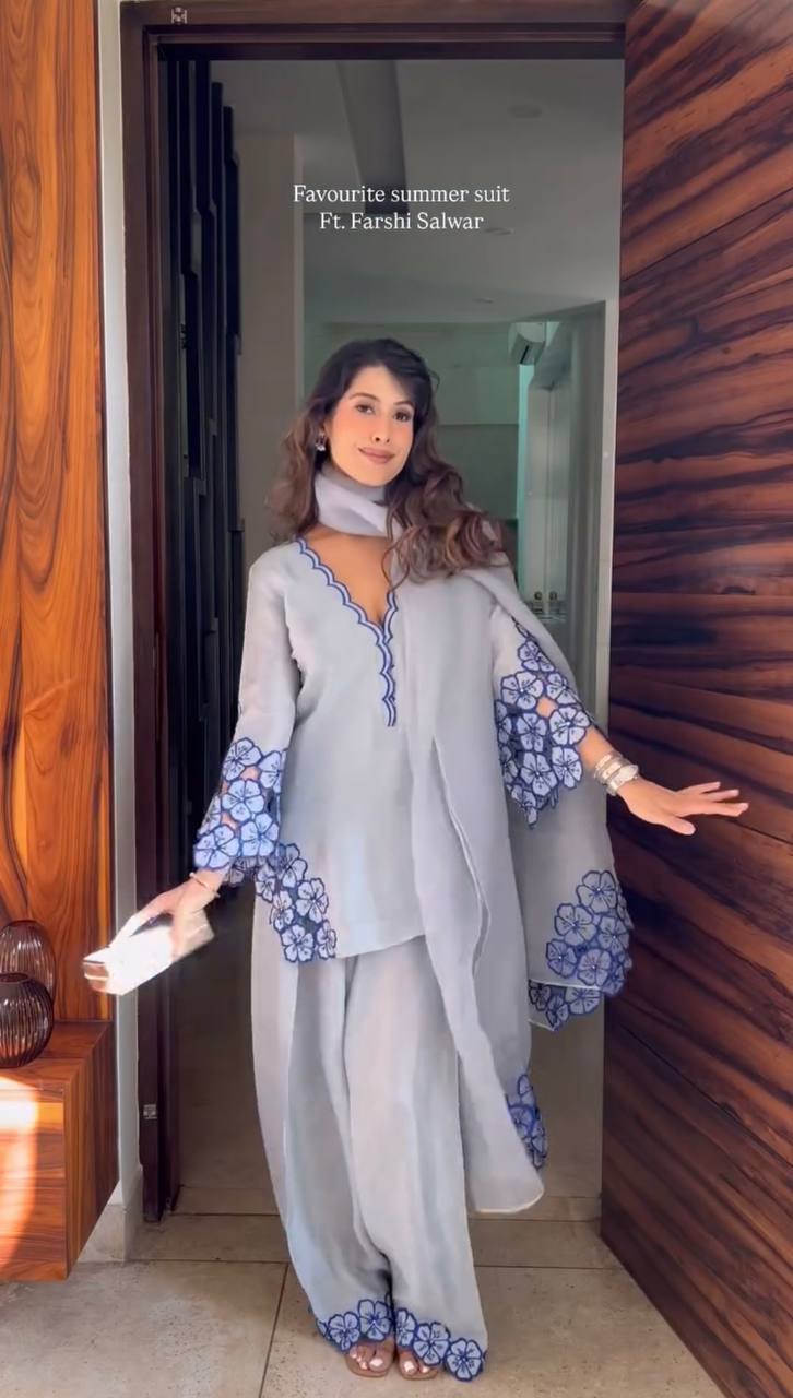 Blue Bloom Farshi Elegance Soft Summer Set