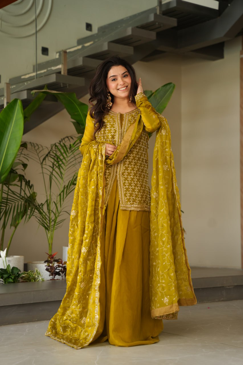 Amaira Rich Beads Embroidered Jacket Style Palazzo Suit