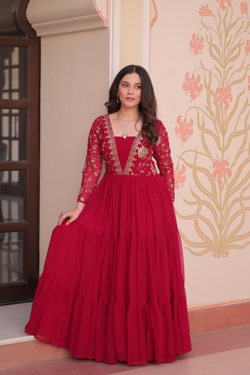 Sunehri Saaz Premium Readymade Gown