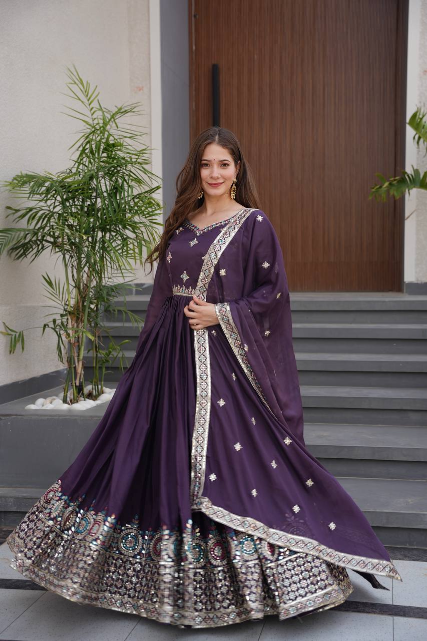 Rangrez Glamour & Modern Grace Anarkali Set