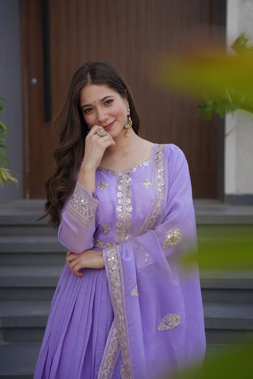 Sarah Crunchy Silk Glimmer Gown Set