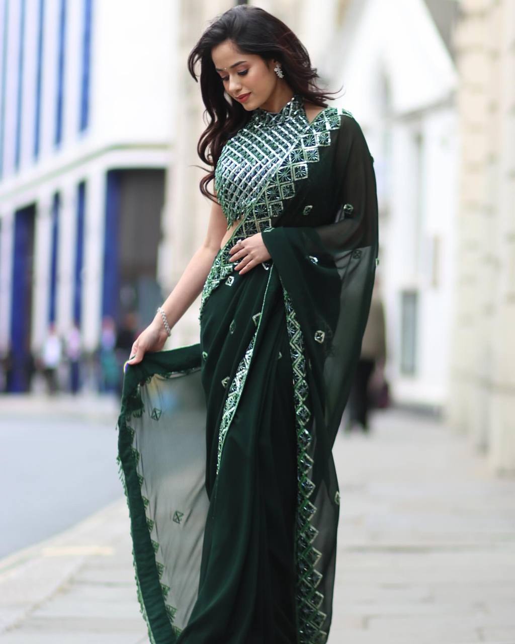 Celebrity Style Sequence Saree