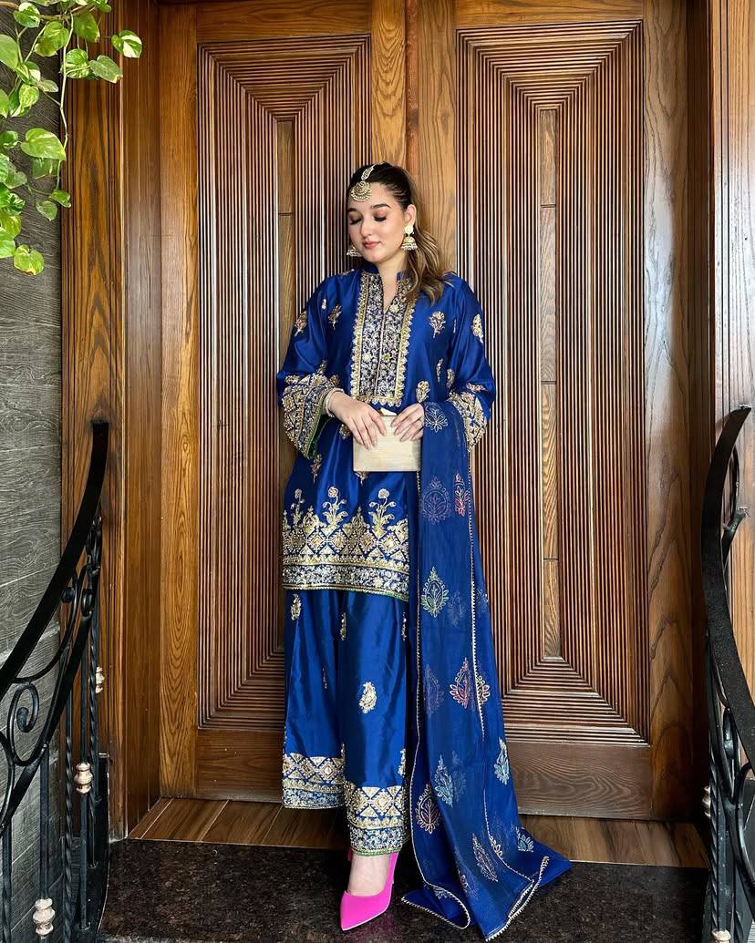 Majestic Royal Blue Silk Ensemble with Mughal Zari Embroidery Kurti Plazzo Set