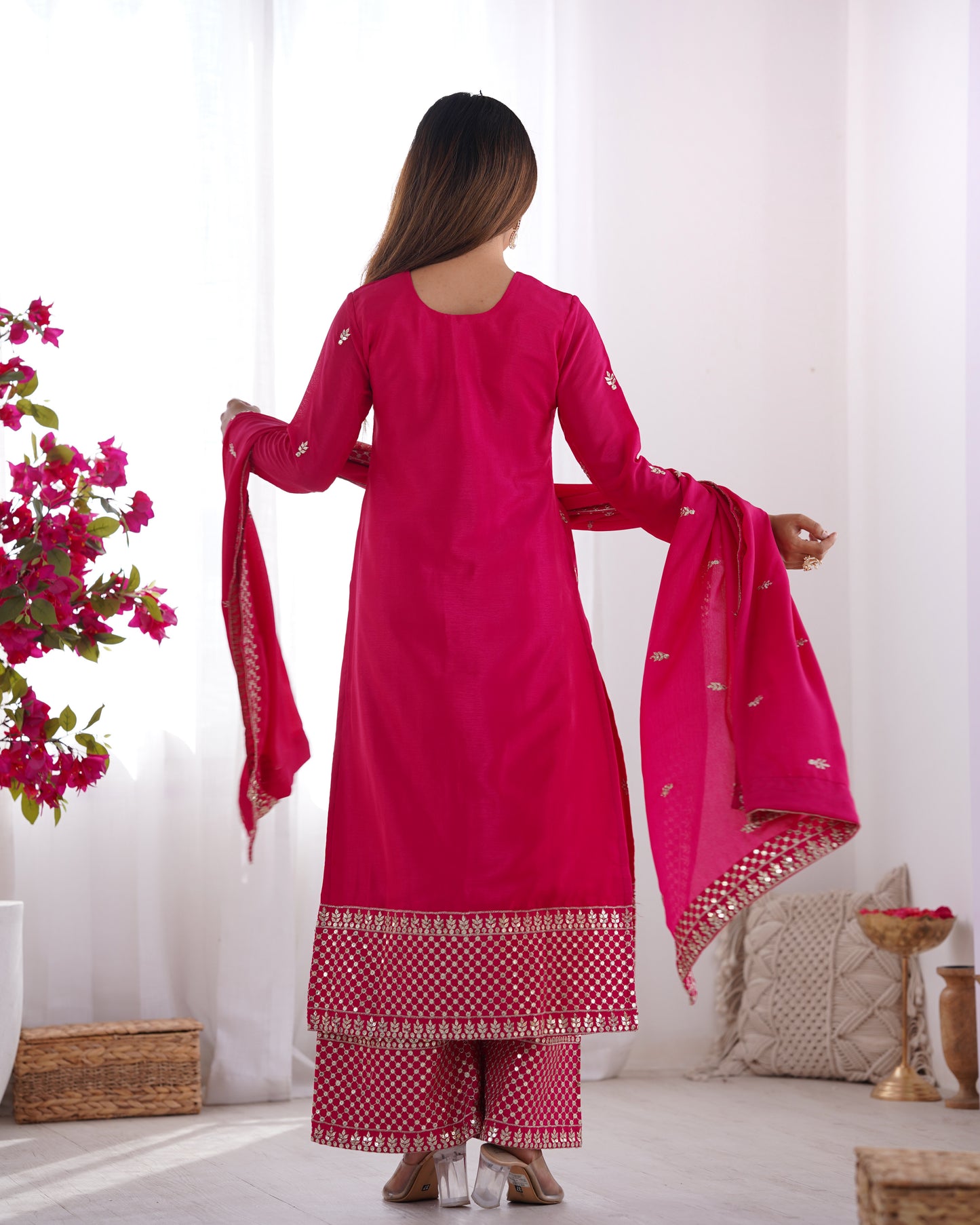 Himanshi Beautiful Pure Chinon Silk Fabric Kurta Set