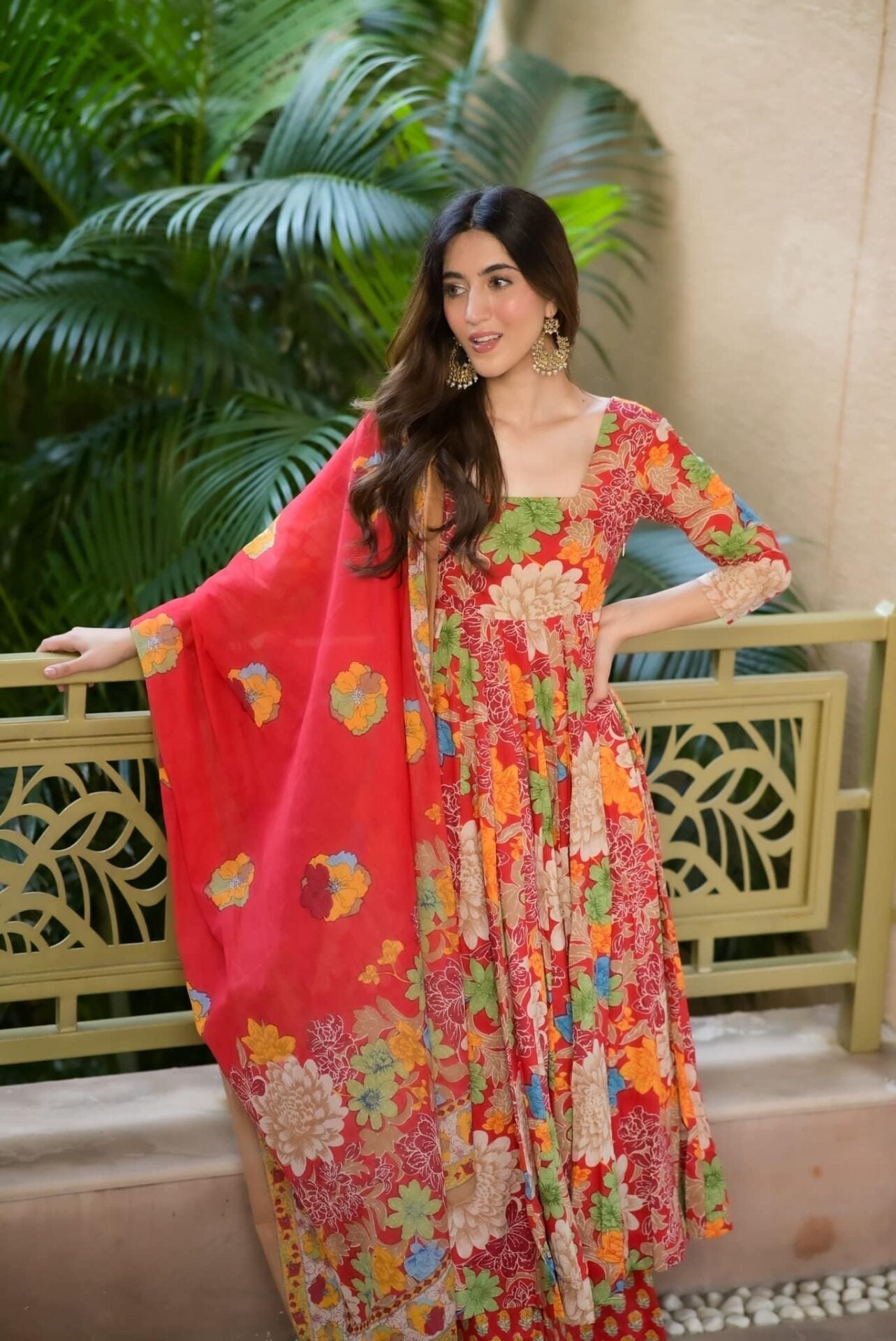 Vaani Floral Maslin Suit Set