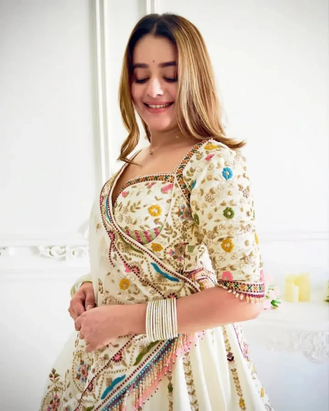 Royal Heritage Embroidered Muslin Lehenga Set