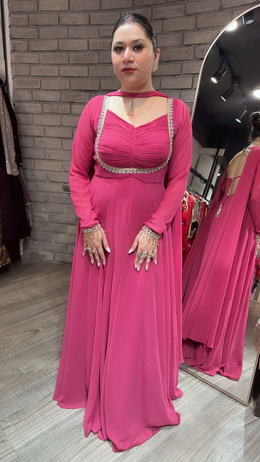 Shanaya Gajari Mirror Anarkali
