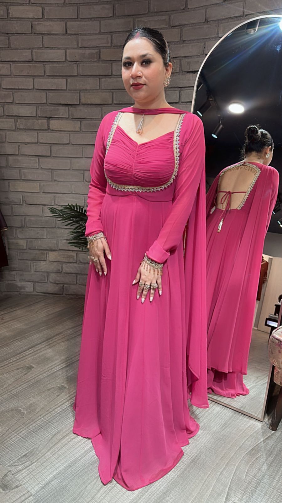Shanaya Gajari Mirror Anarkali