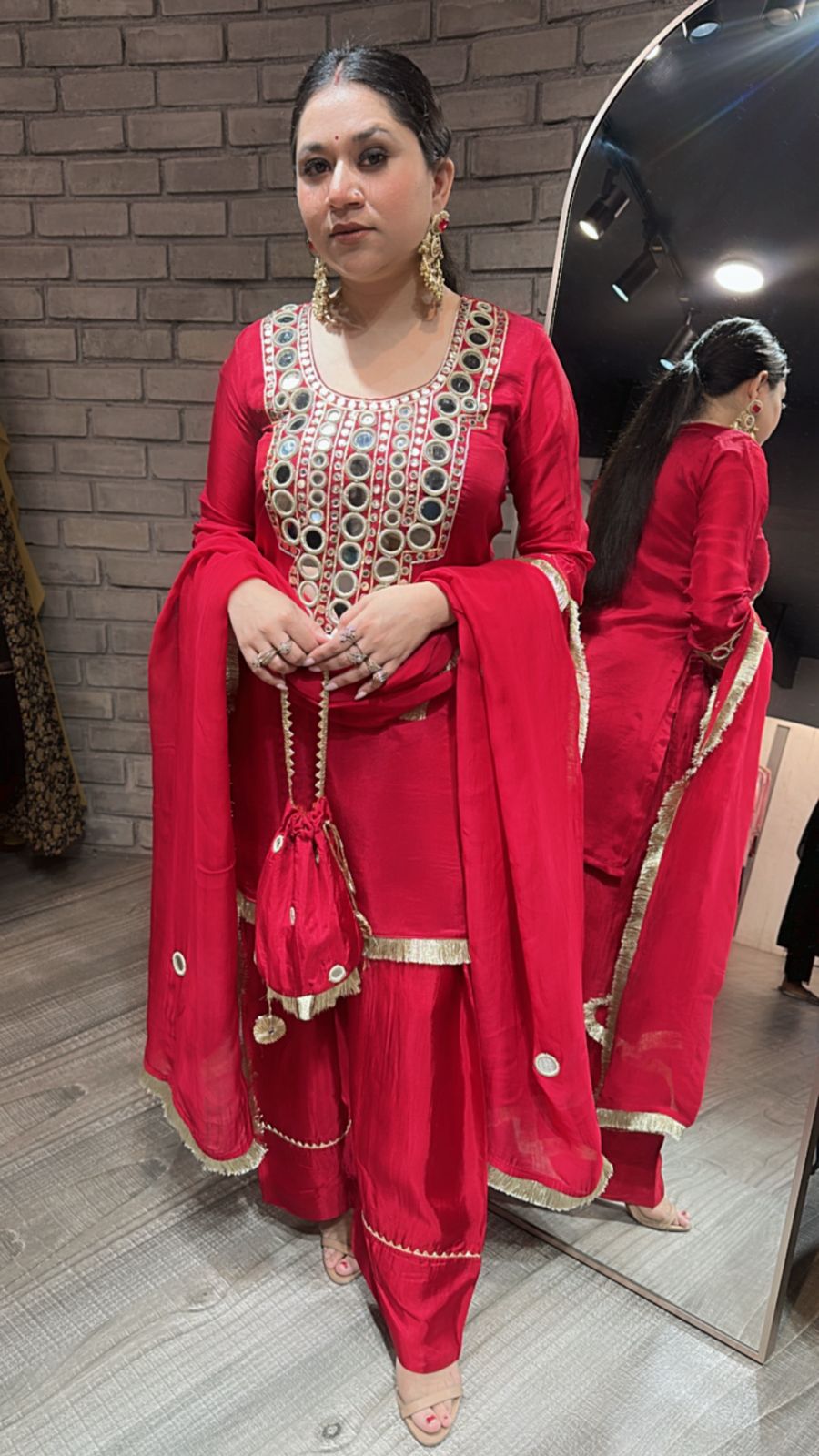 Sindhuri Red Mirror Farshi potli Suit