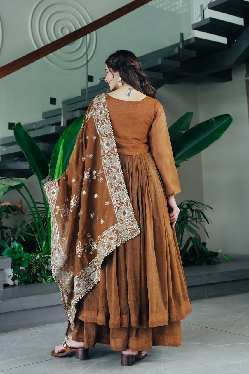 Rakhi Elysian Bloom Premium Designer Suit Set
