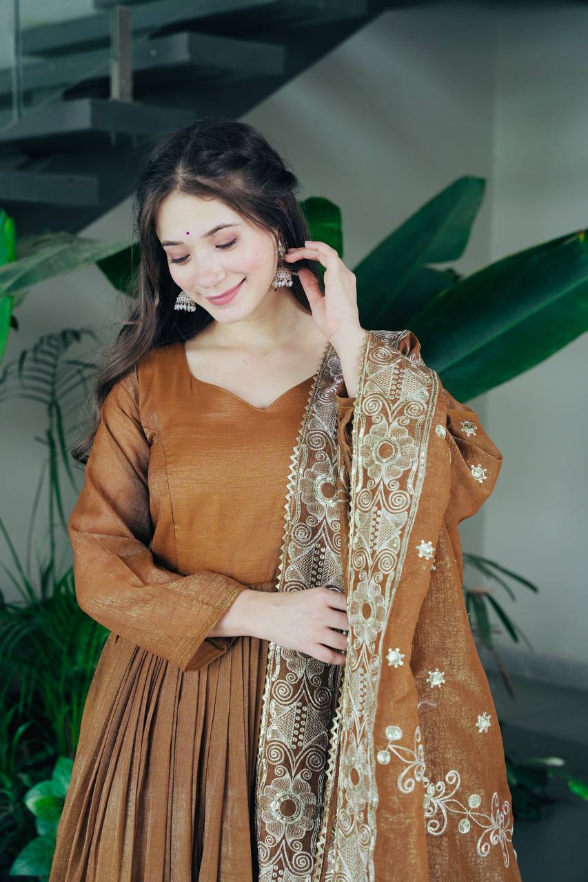 Rakhi Elysian Bloom Premium Designer Suit Set
