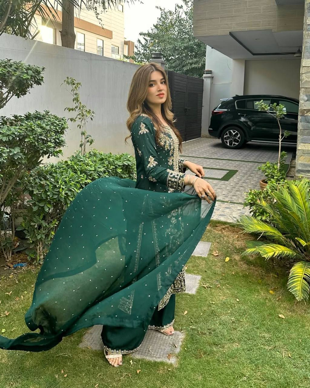 Roshan Raatein – The Sharara Glow Edit