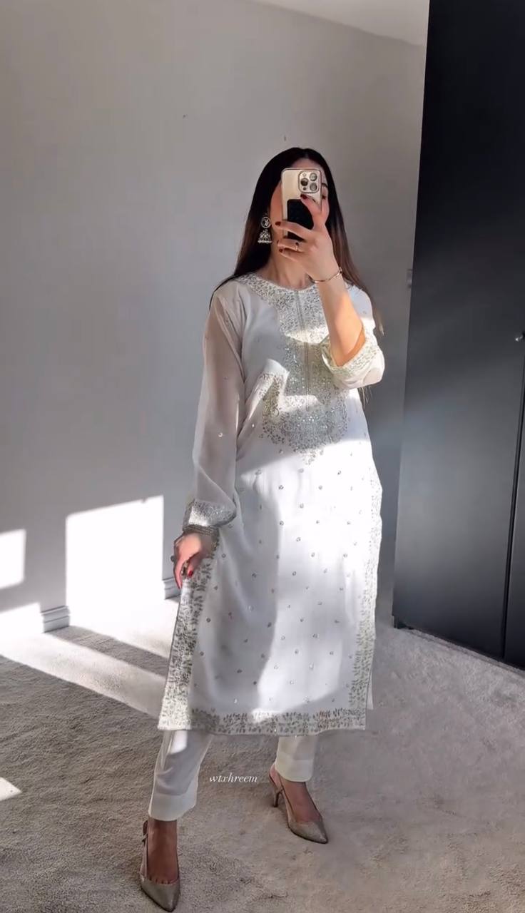 Tara Tilla Touch Pearl Embroidered Suit set