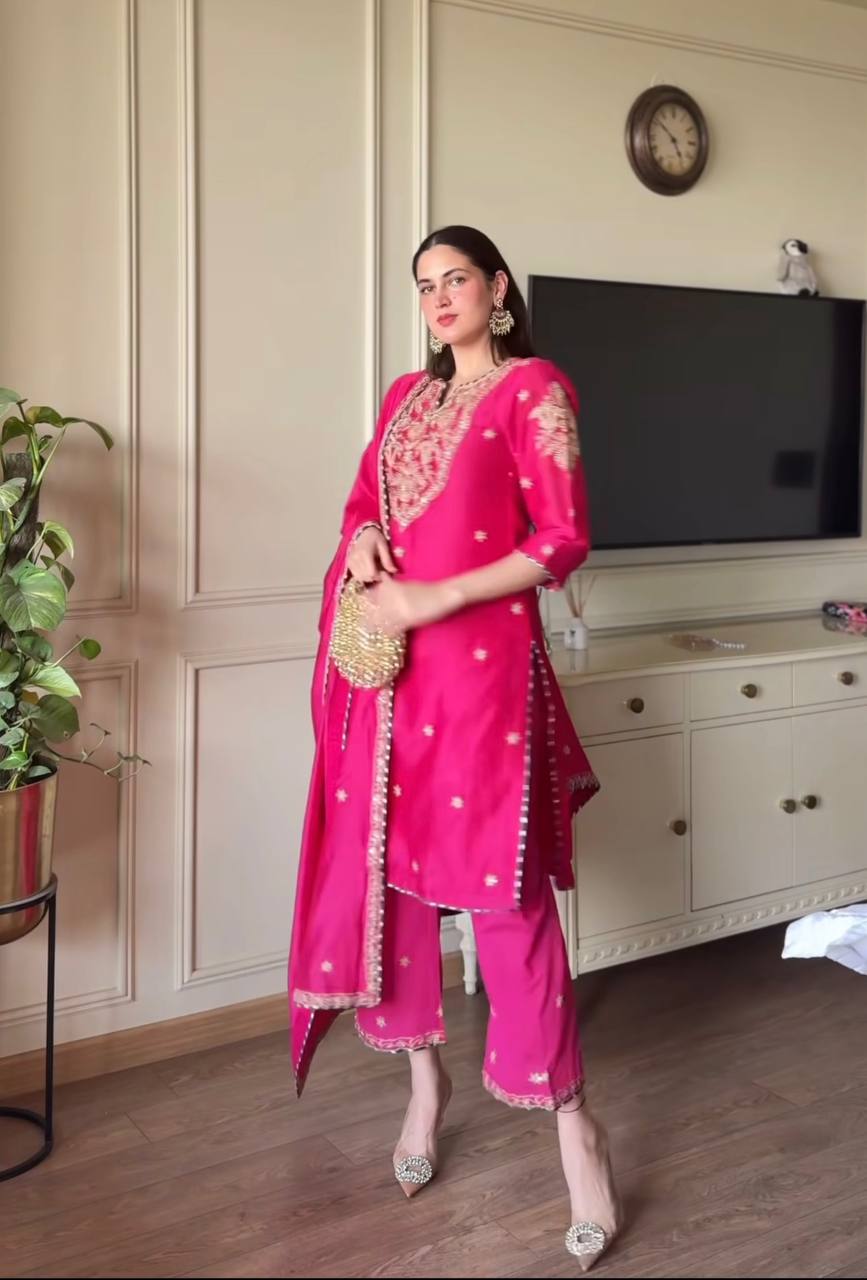 Fuchsia Flame Radiant Festive Designer Long Pakistani Suit