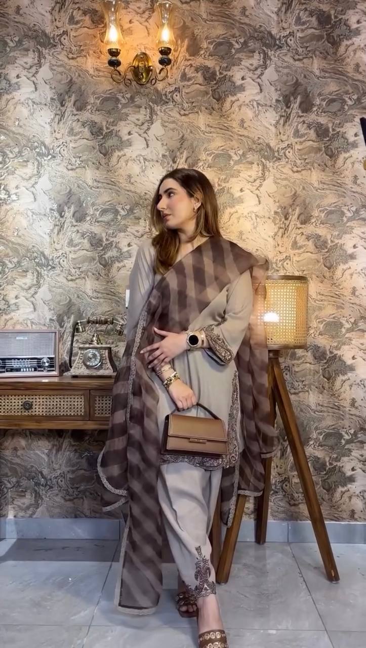 Desert Glow Embroidered Elegance Festive Charm Farshi Set