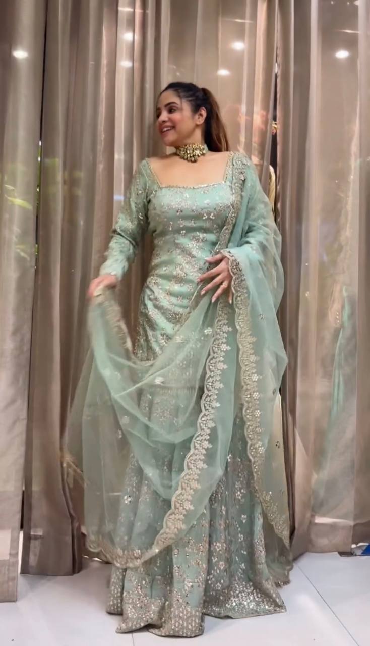 Mehfil-E-Sharara A Celebration of Mughal Art