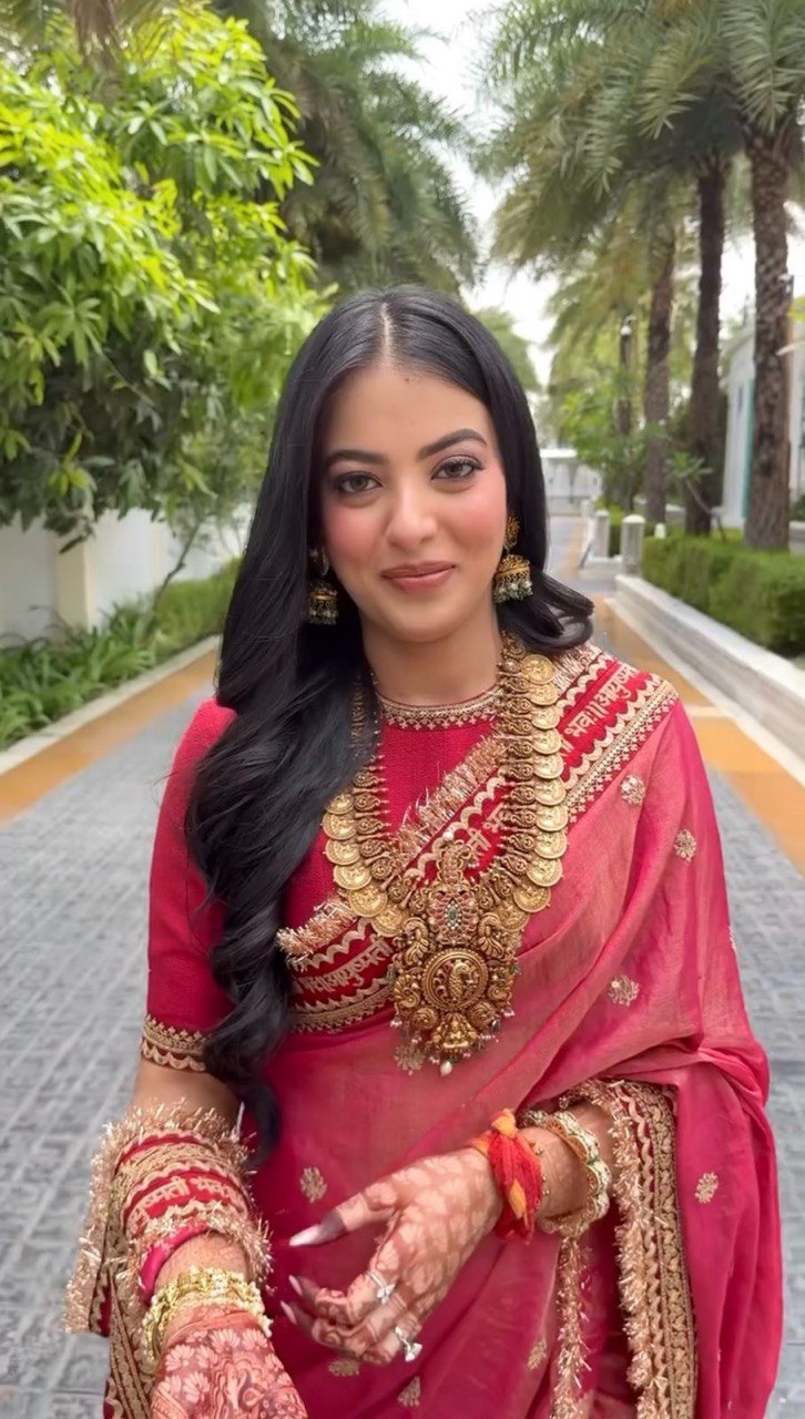 Zaara Gulnaar Handcrafted Heritage Net Drape Saree