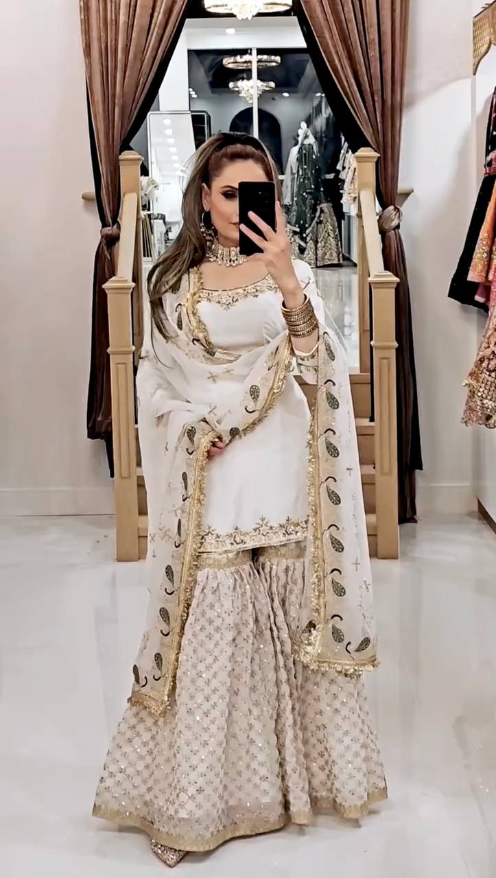 Taj Noor Pearl Embroidered Palazzo Dupatta Set