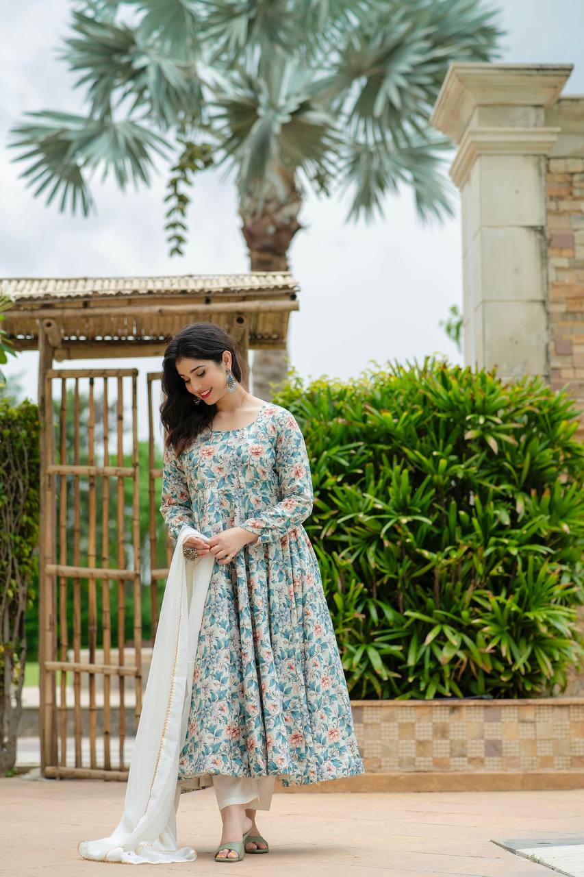 PRATHA PREMIUM SUIT SET