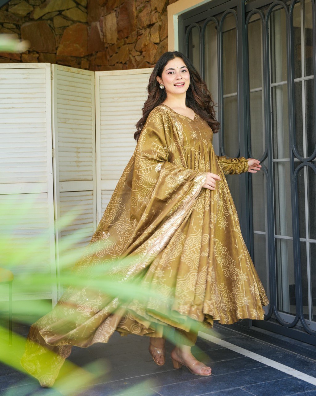 Golden Whirl Elegant Soft Muslin Bandhej Apporx Anarkali
