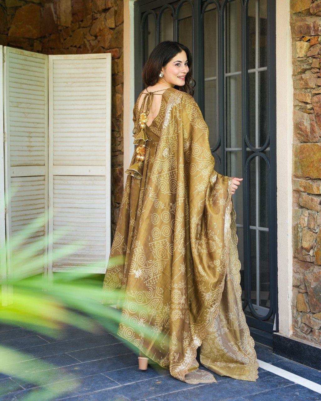 Golden Whirl Elegant Soft Muslin Bandhej Apporx Anarkali
