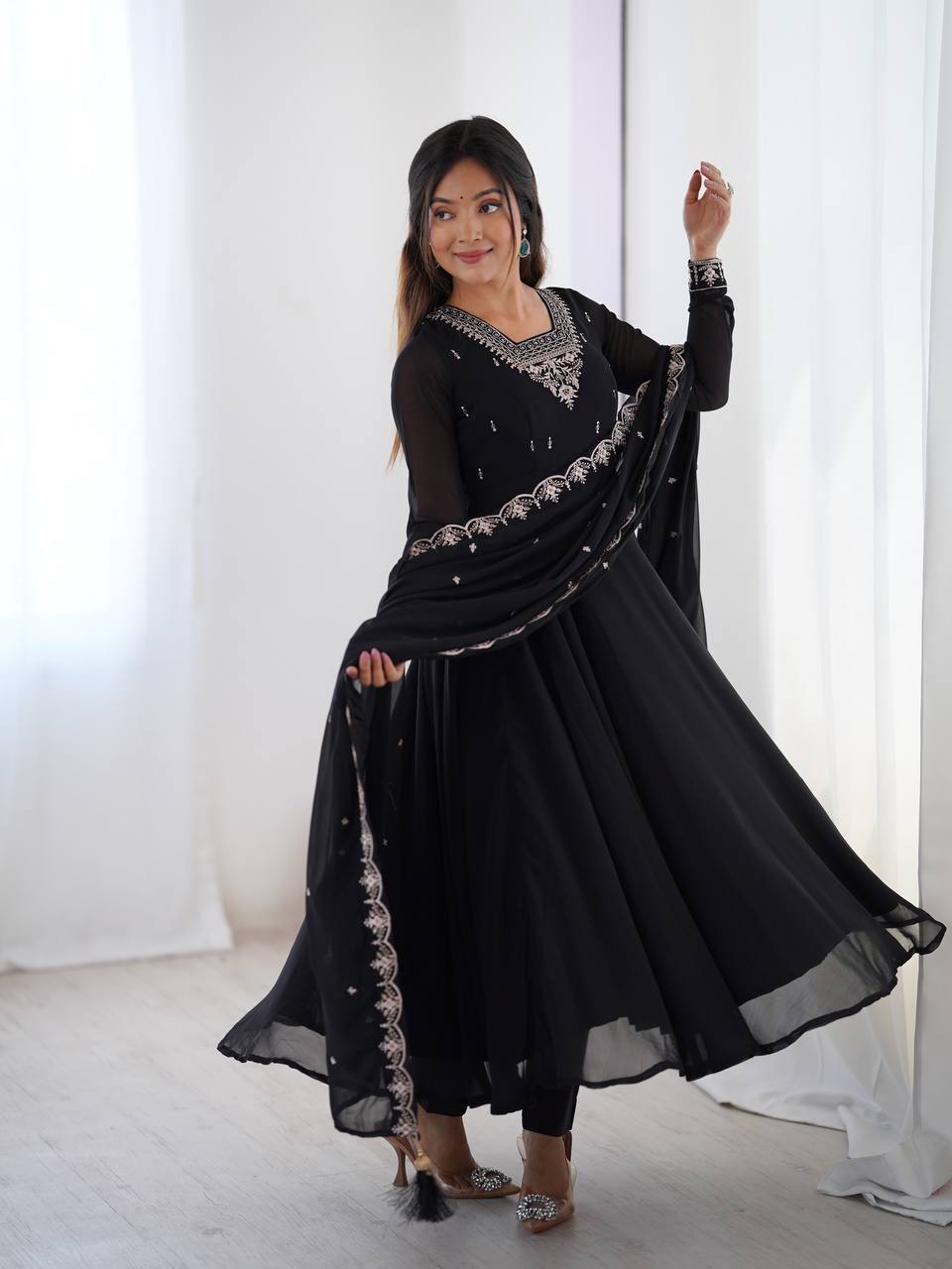 Misha Graceful & Colourfull Comfort And Stylish Anarkali