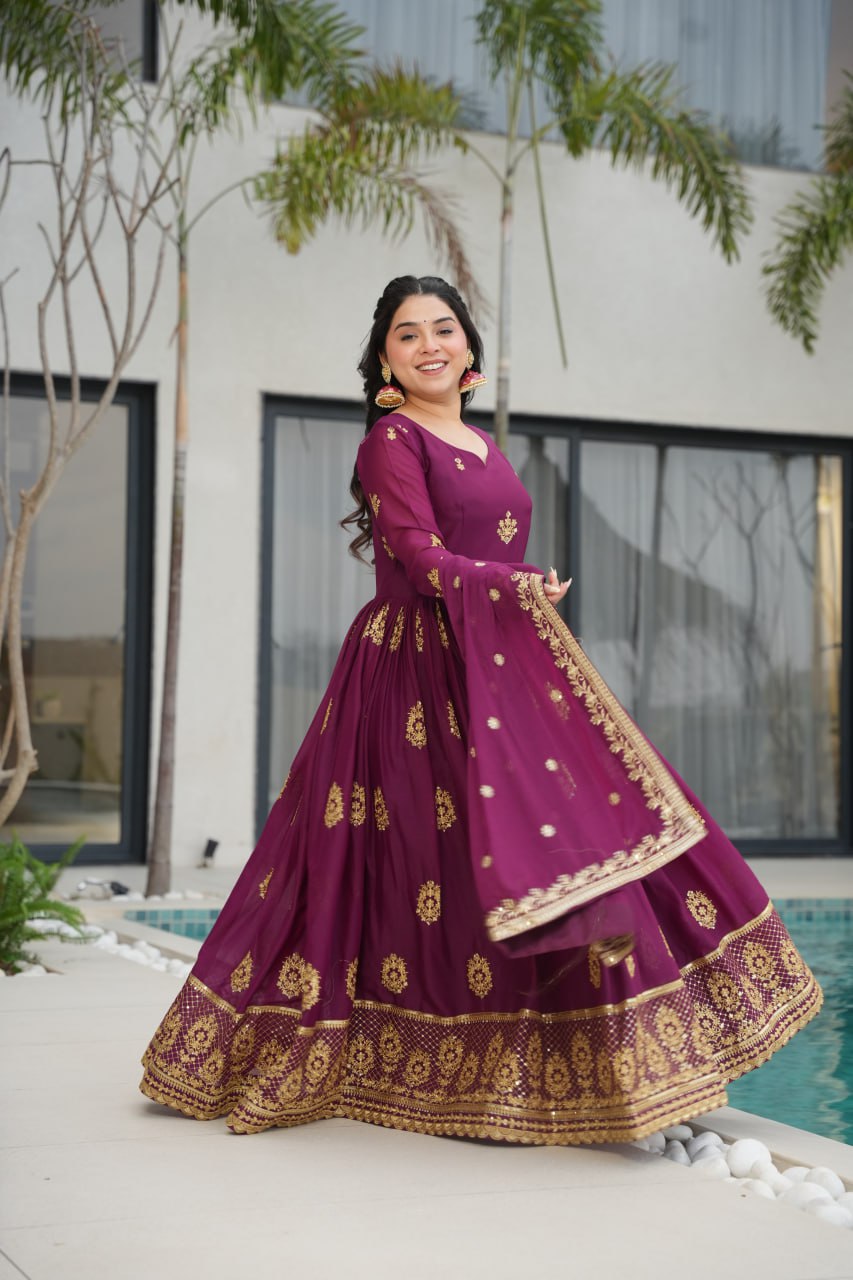 Ruhi Star Georgette Premium Designer Readymade Gown