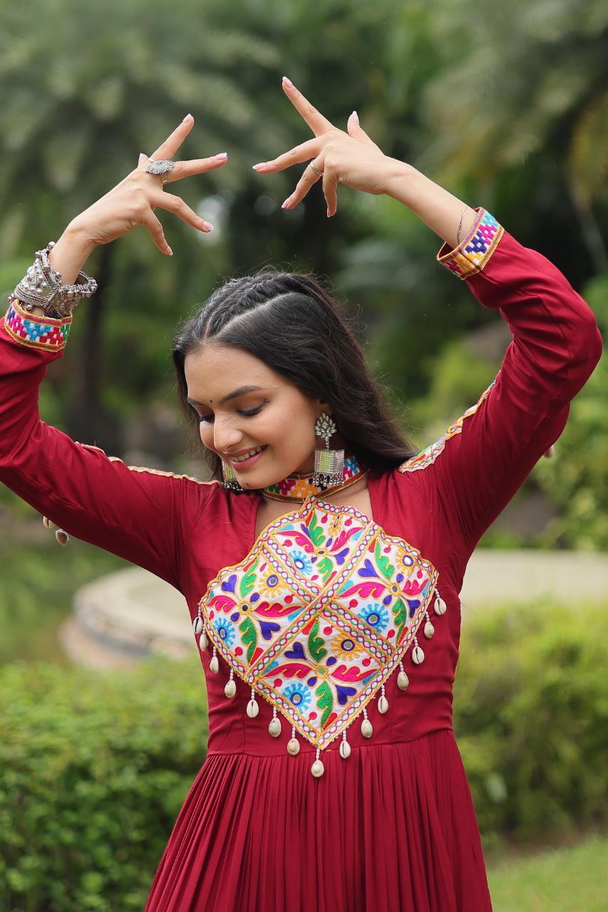 Rang-E-Nazakat - Maroon Colored Attractive Partywear Gown
