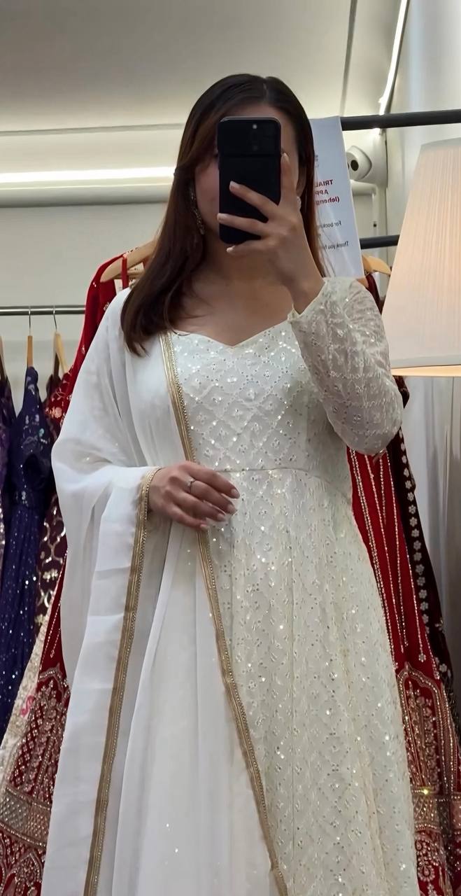 Chaandni Charm: White Anarkali with Golden Border Dupatta