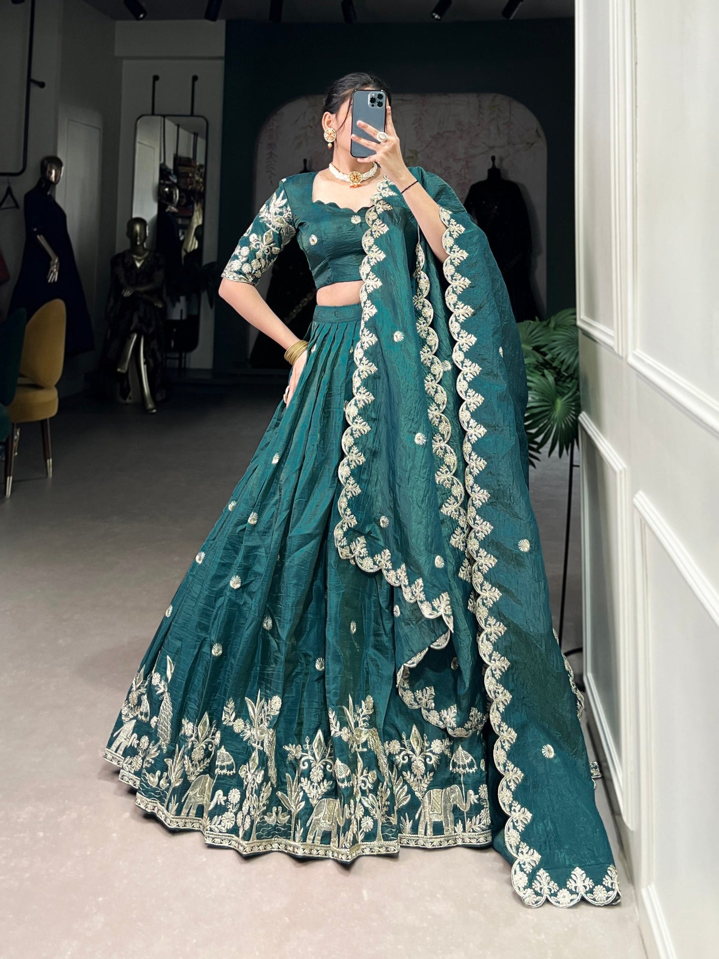 Rashmika Shine Like a Queen In Gold Crush Beauty Lehenga Choli