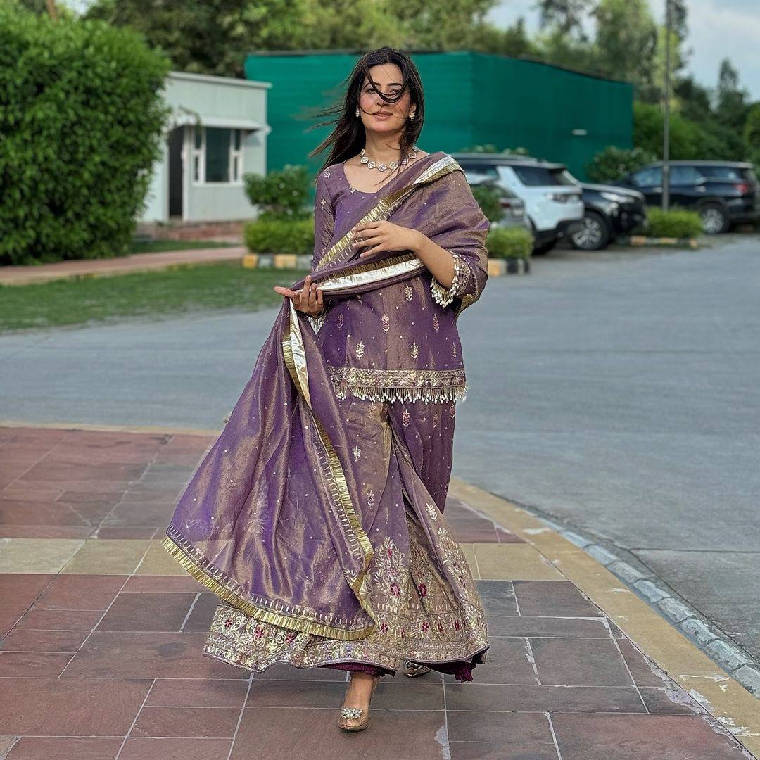 Starlit Glow Shimmering Sharara Sets Designed for Unforgettable Evenings