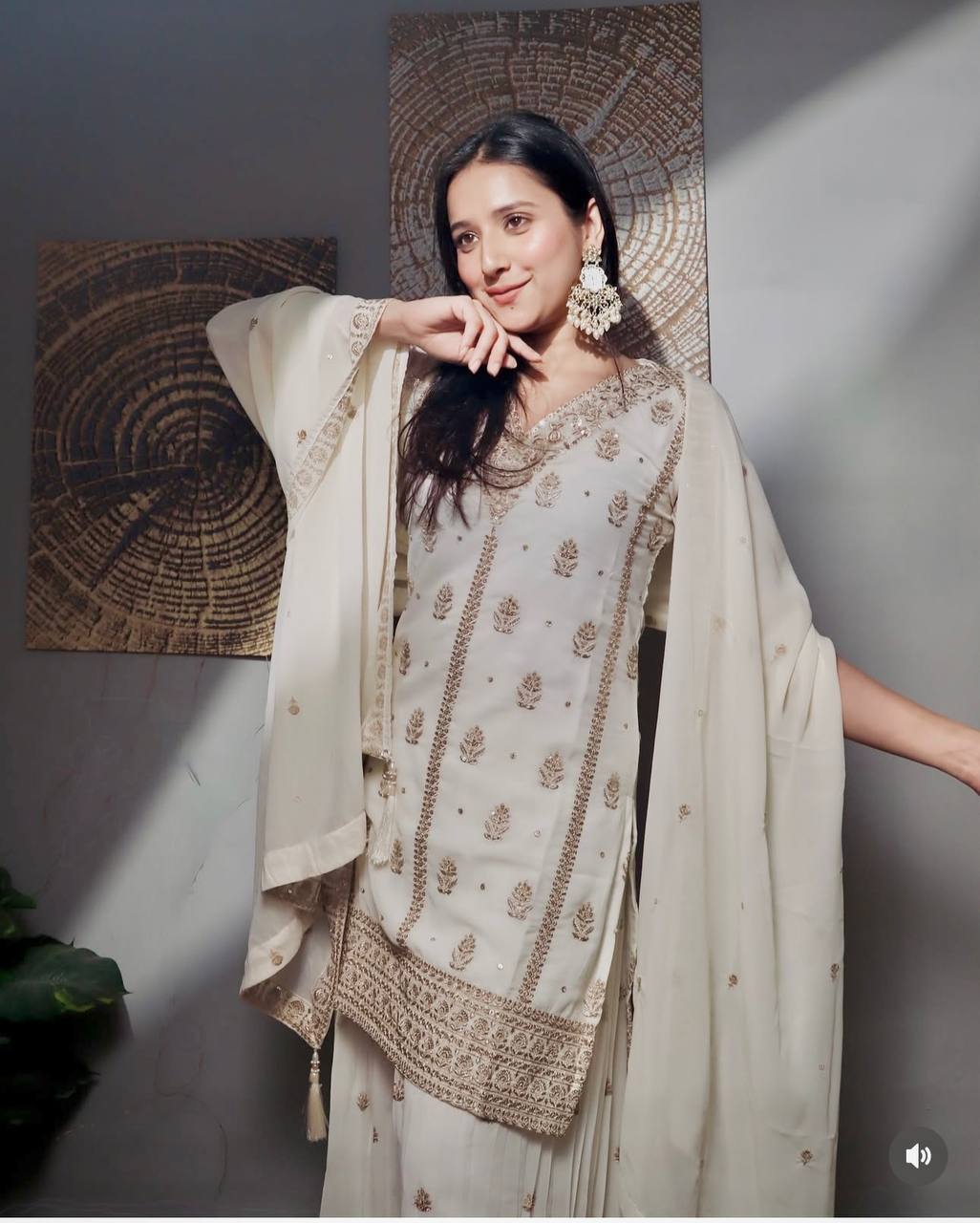 Jashn-E-Haya A Celebration of Modesty and Style